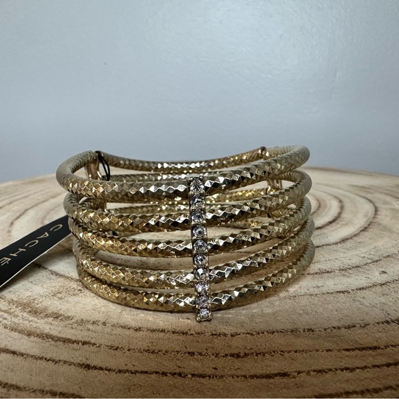 Cache Chic Gold Textured Bangle Set - Picture 6 of 7